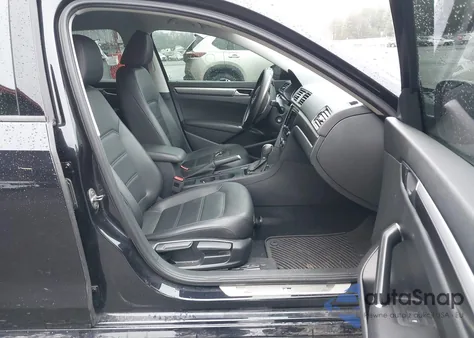 2018 Volkswagen Passat 2.0T R-Line/2.0T S from USA, damaged, VIN 1VWAA7A36JC006594